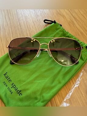 kate spade emmaline rose gold aviat sunglasses with brown lenses and green pouch
